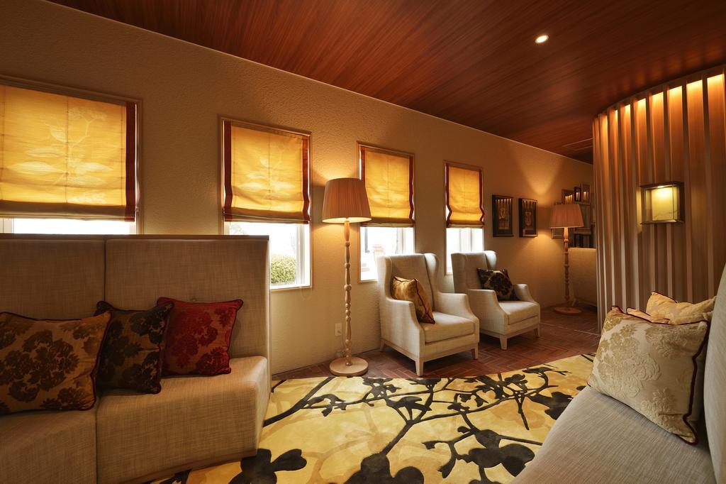 Hakone Lake Hotel Bagian luar foto