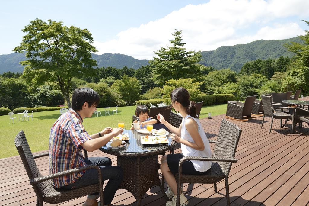 Hakone Lake Hotel Bagian luar foto
