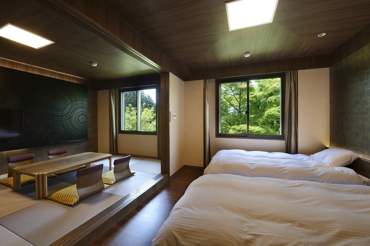 Hakone Lake Hotel Bagian luar foto